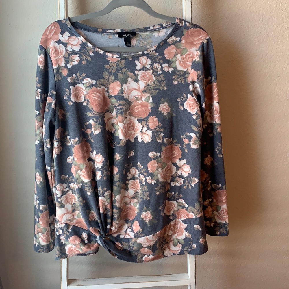 Blue & pink floral sweater top